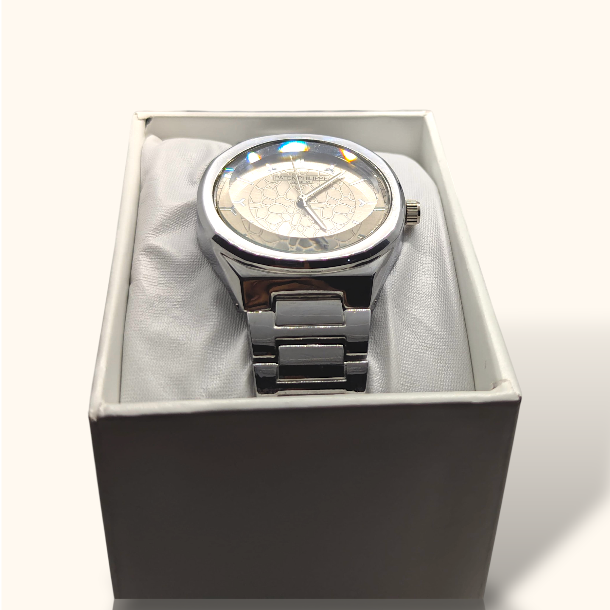 Patek Philippe Genève – Silver Mosaic Edition
